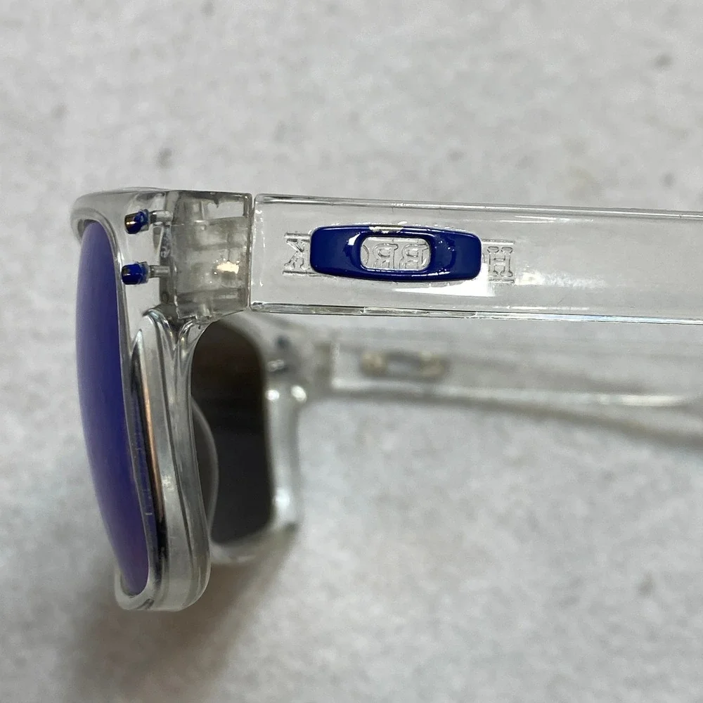 Oakley Holbrook Sunglasses Mens One Size Clear Blue Mirror Lens Square Frame